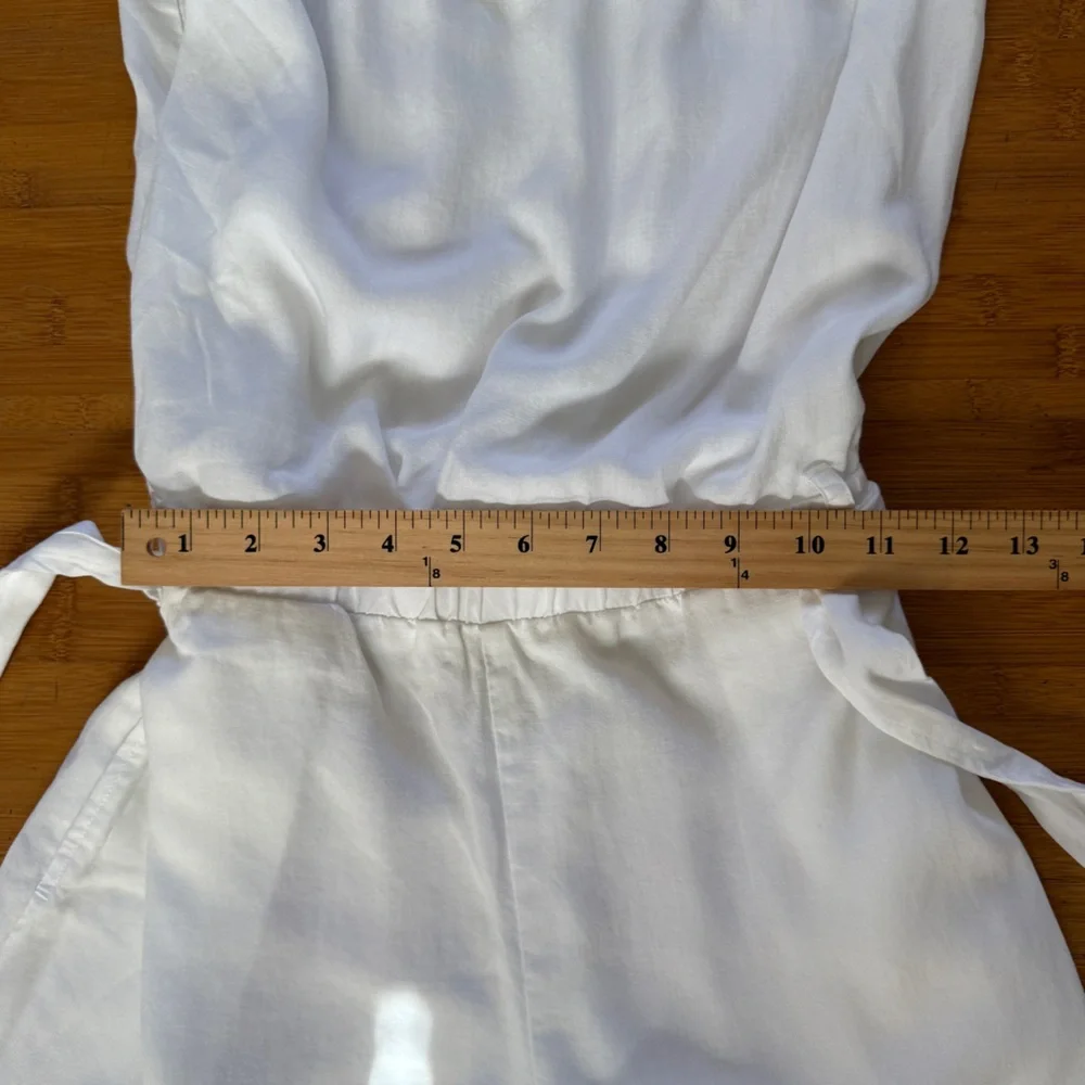 Anthropologie Cloth & Stone Women’s white Strapless‎ Jumpsuit Size S